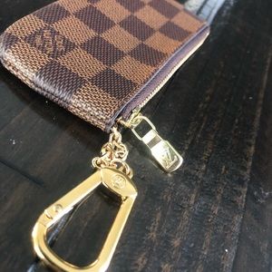 Louis Vuitton key Pouch
